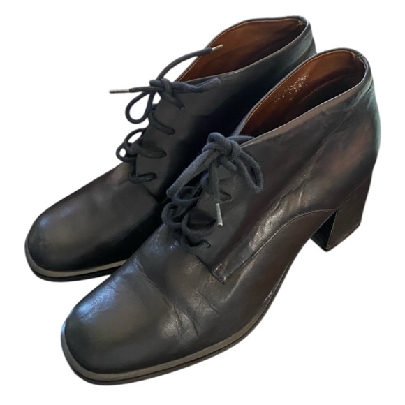 Etienne Aigner Black Cottagecore Granny Leather Lace-Up Ankle Boots Womens 7 M - Picture 2 of 10